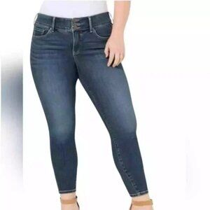 Torrid Denim Jegging Size 20S Medium Wash